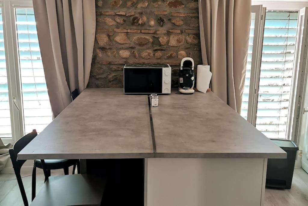 Studio Coquet Avec Vue Sainte-Foy-lès-Lyon Esterno foto